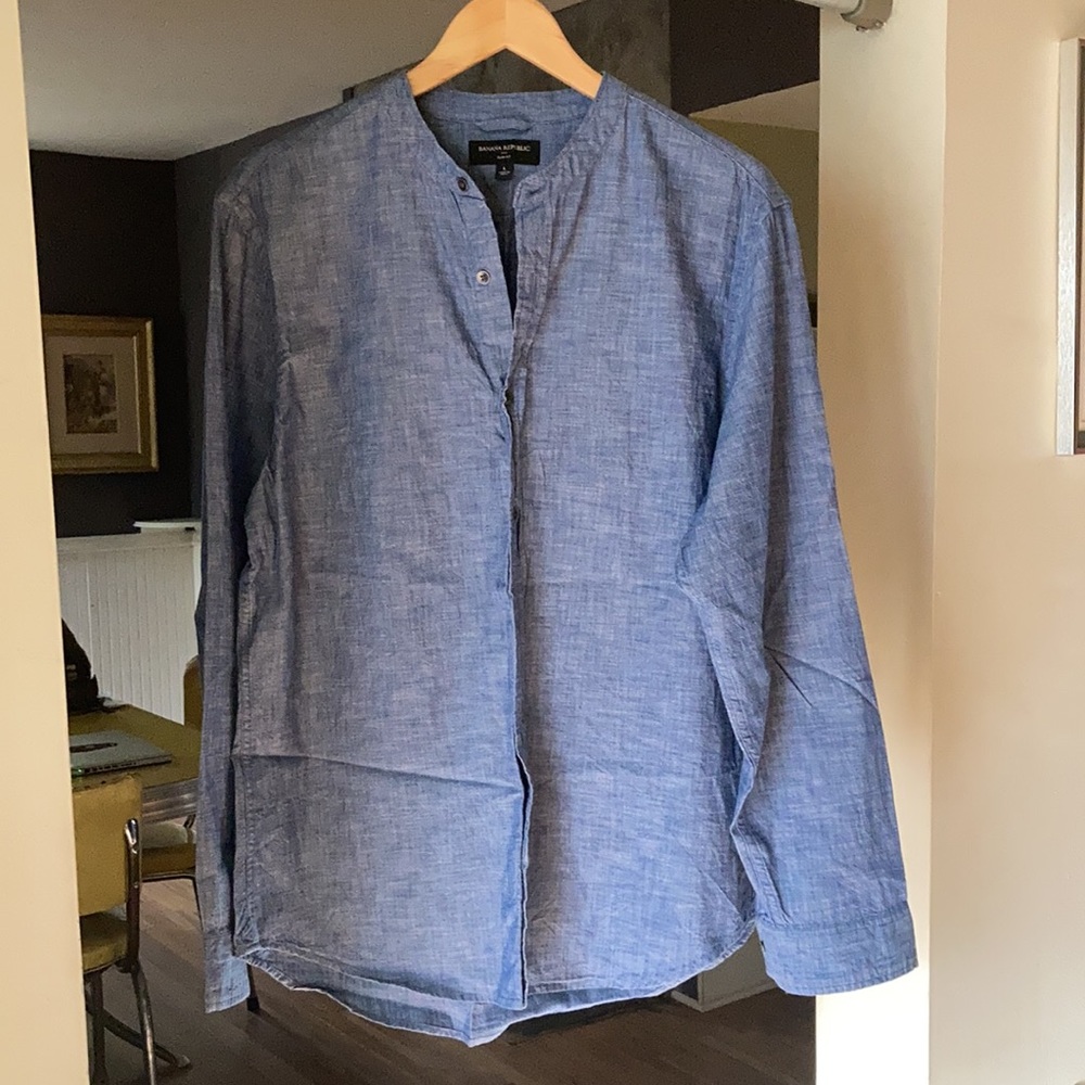 Banana Republic Chambray Button Down